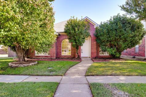 1177 Christopher Lane Lewisville TX 75077