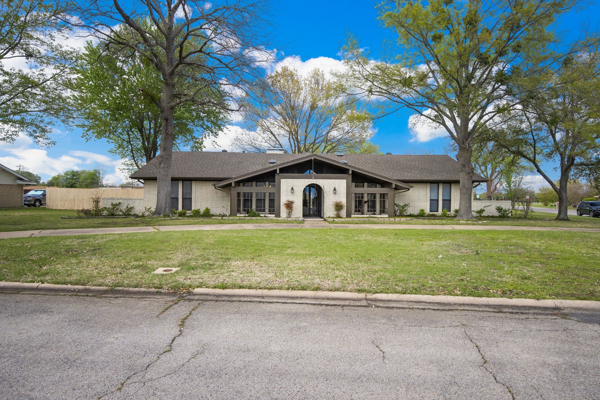 100 Oak Glen Drive Greenville TX 75402