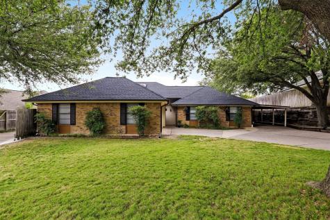 8557 Woodlake Circle Fort Worth TX 76179
