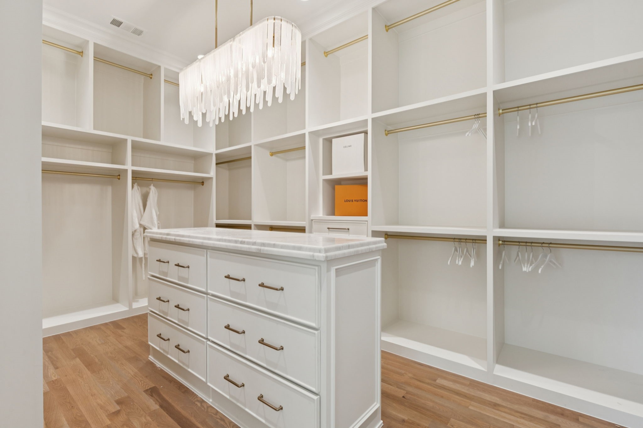 9143 Bluff Hollow Court Dallas TX 75220