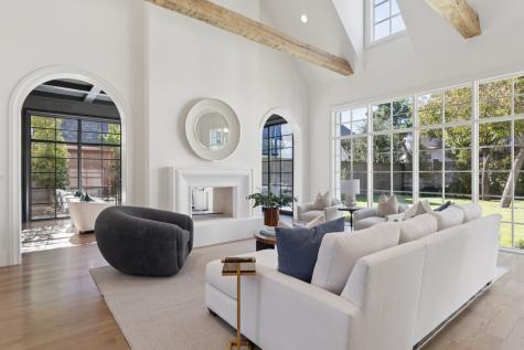 9143 Bluff Hollow Court Dallas TX 75220