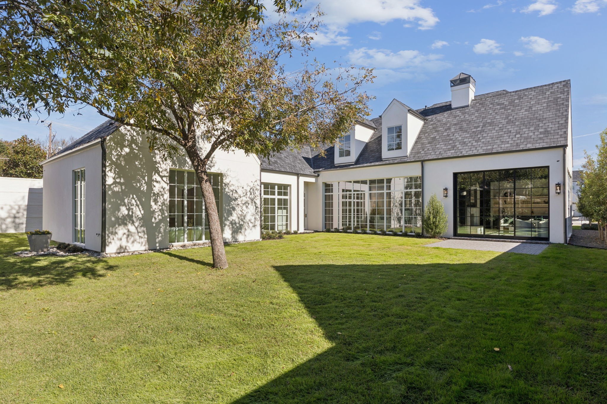 9143 Bluff Hollow Court Dallas TX 75220