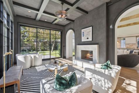 9143 Bluff Hollow Court Dallas TX 75220