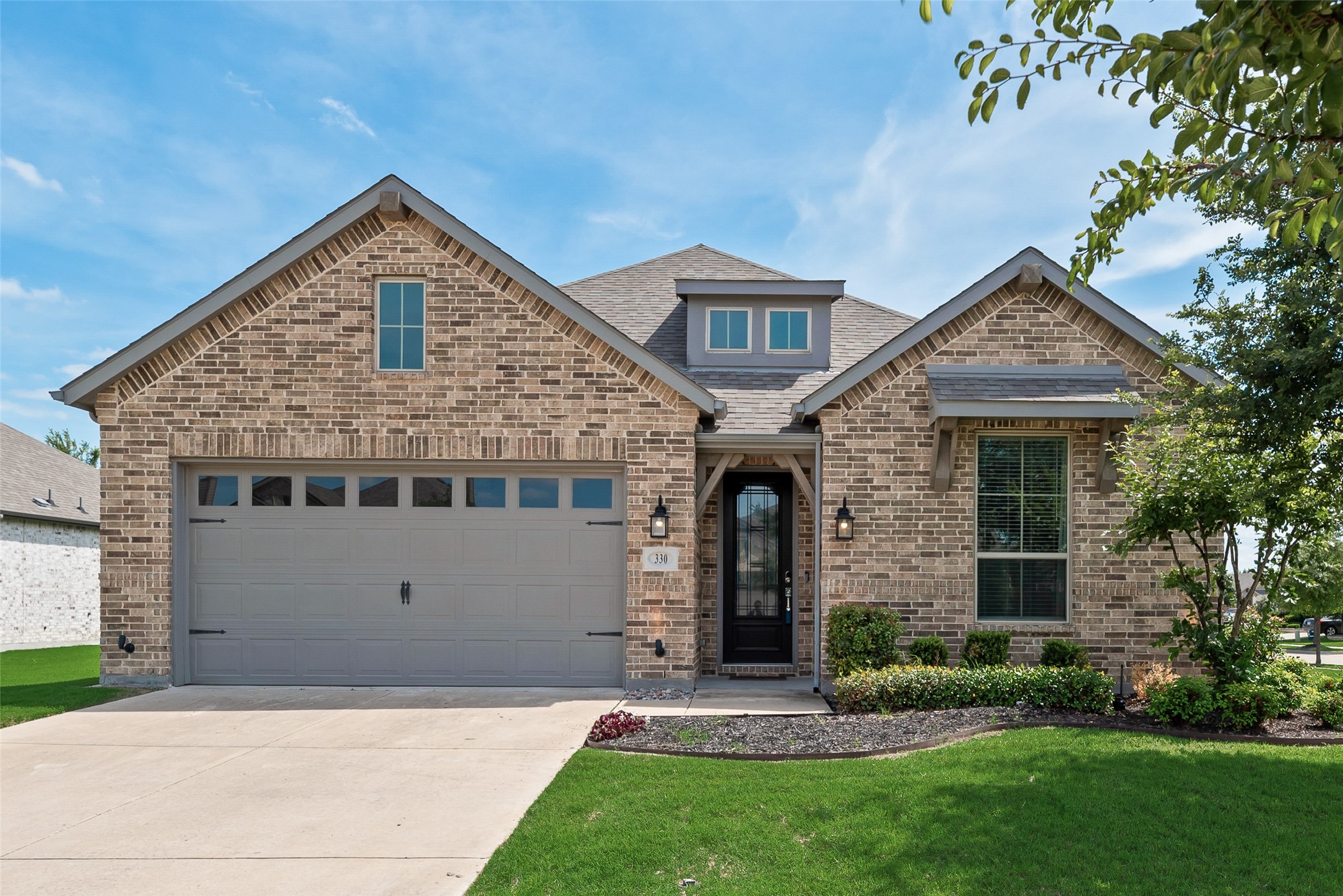 330 Windsor Street Waxahachie TX 75165