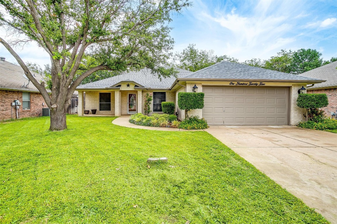 125 Roberts Drive Saginaw TX 76179