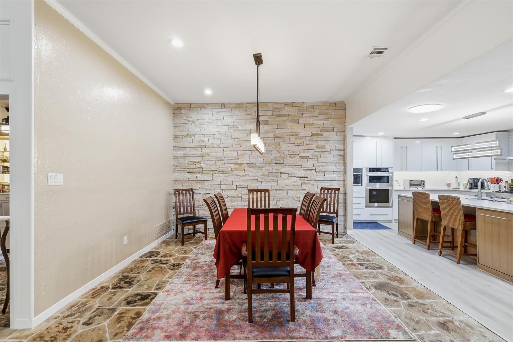 7736 Lone Moor Circle Dallas TX 75248