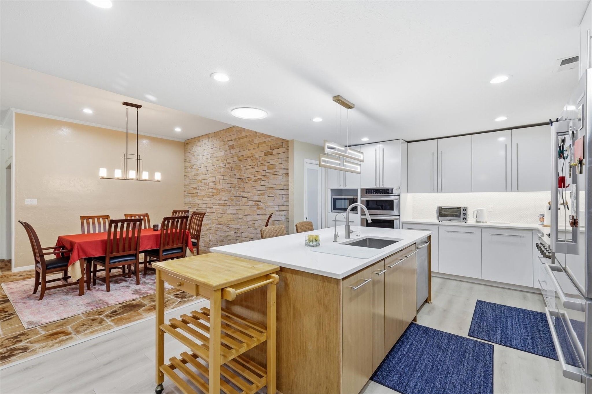 7736 Lone Moor Circle Dallas TX 75248