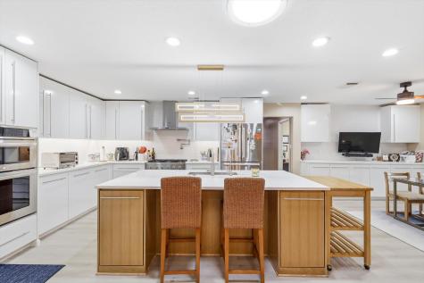 7736 Lone Moor Circle Dallas TX 75248