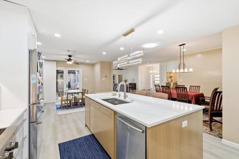7736 Lone Moor Circle Dallas TX 75248