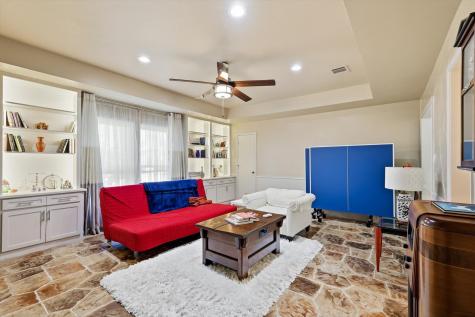 7736 Lone Moor Circle Dallas TX 75248