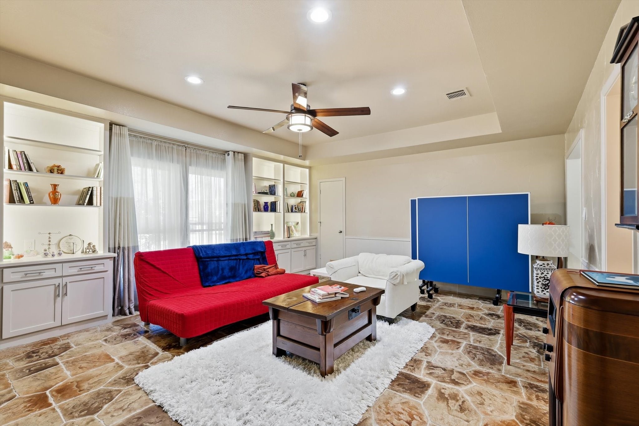 7736 Lone Moor Circle Dallas TX 75248