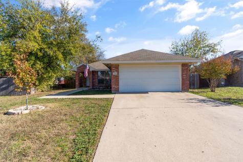 1928 Christopher Drive Fort Worth TX 76140