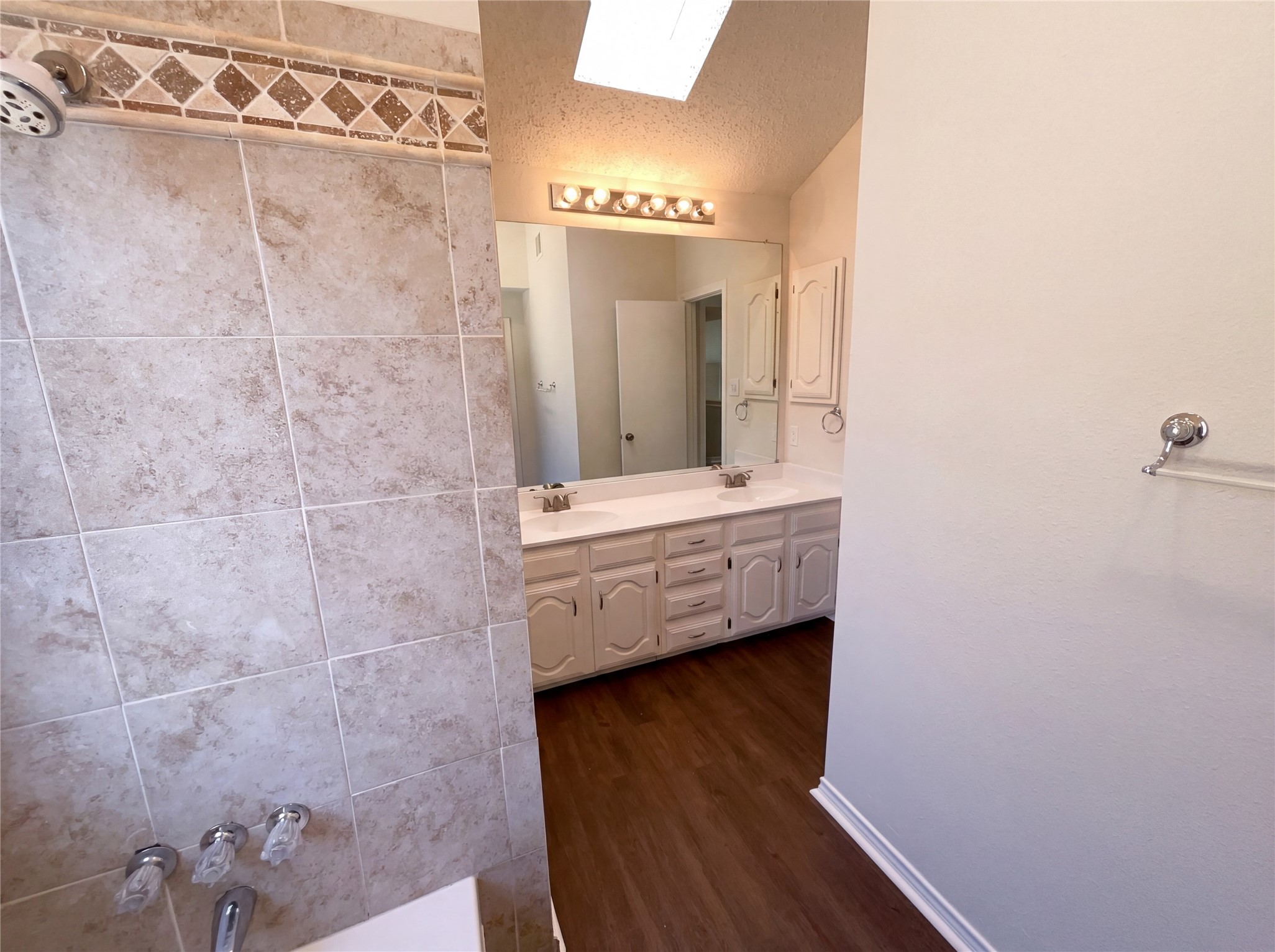 2432 Centaurus Drive Garland TX 75044