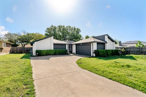 437 Little Fox Lane Fort Worth TX 76108