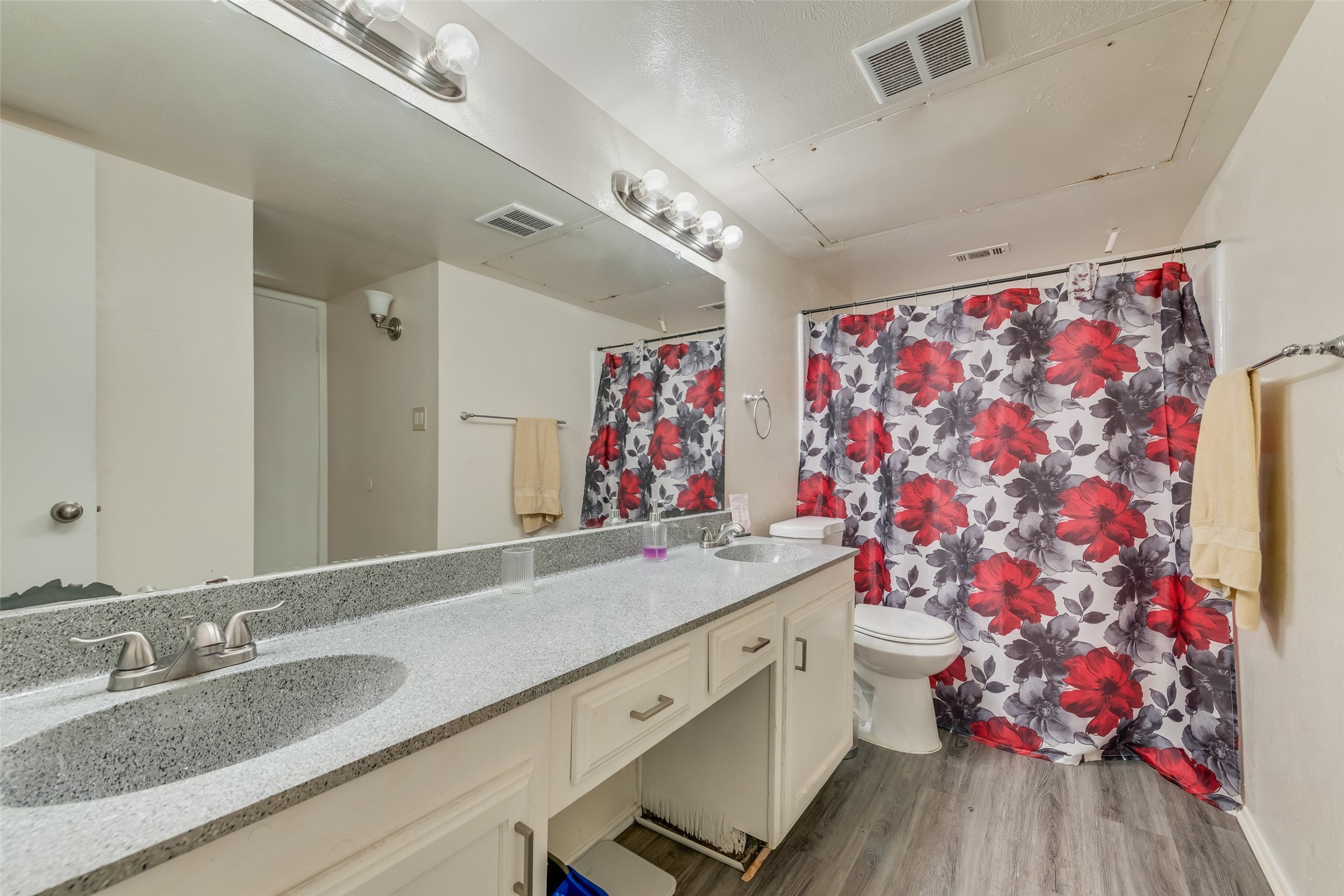 512 Matterhorn Street Cedar Hill TX 75104