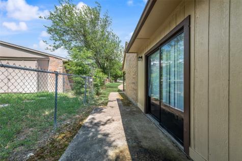 512 Matterhorn Street Cedar Hill TX 75104