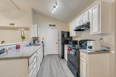 512 Matterhorn Street Cedar Hill TX 75104