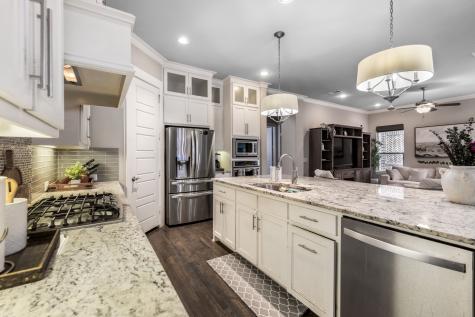 4003 Cinnabar Falls Way Arlington TX 76005
