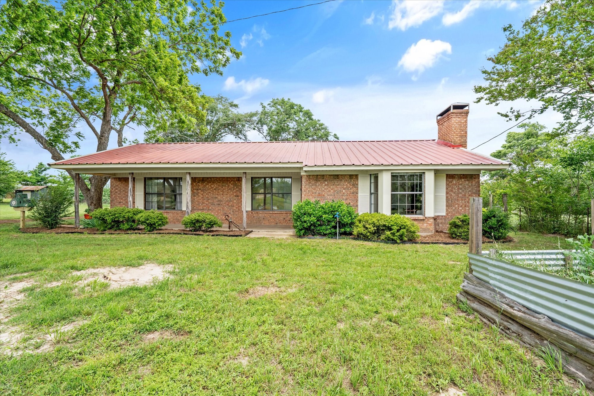 881 Vz County Road 4605 Ben Wheeler TX 75754