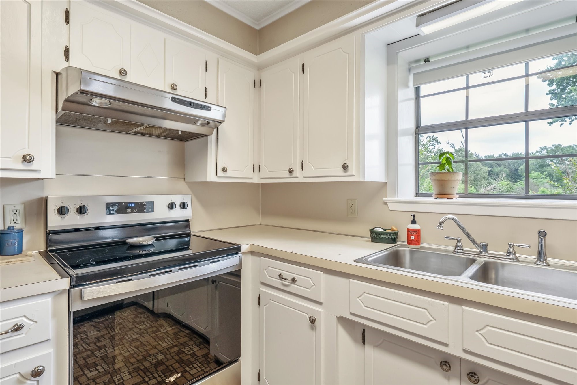 881 Vz County Road 4605 Ben Wheeler TX 75754
