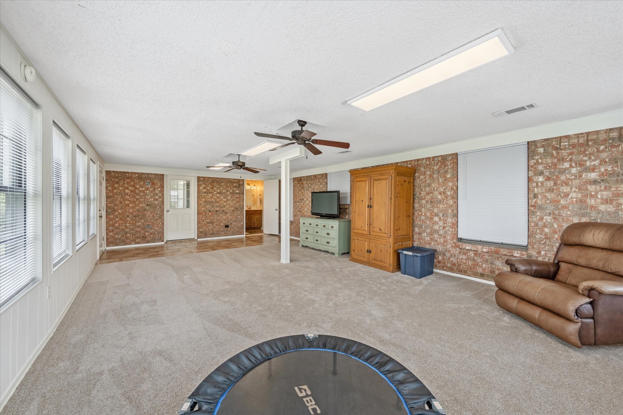 881 Vz County Road 4605 Ben Wheeler TX 75754