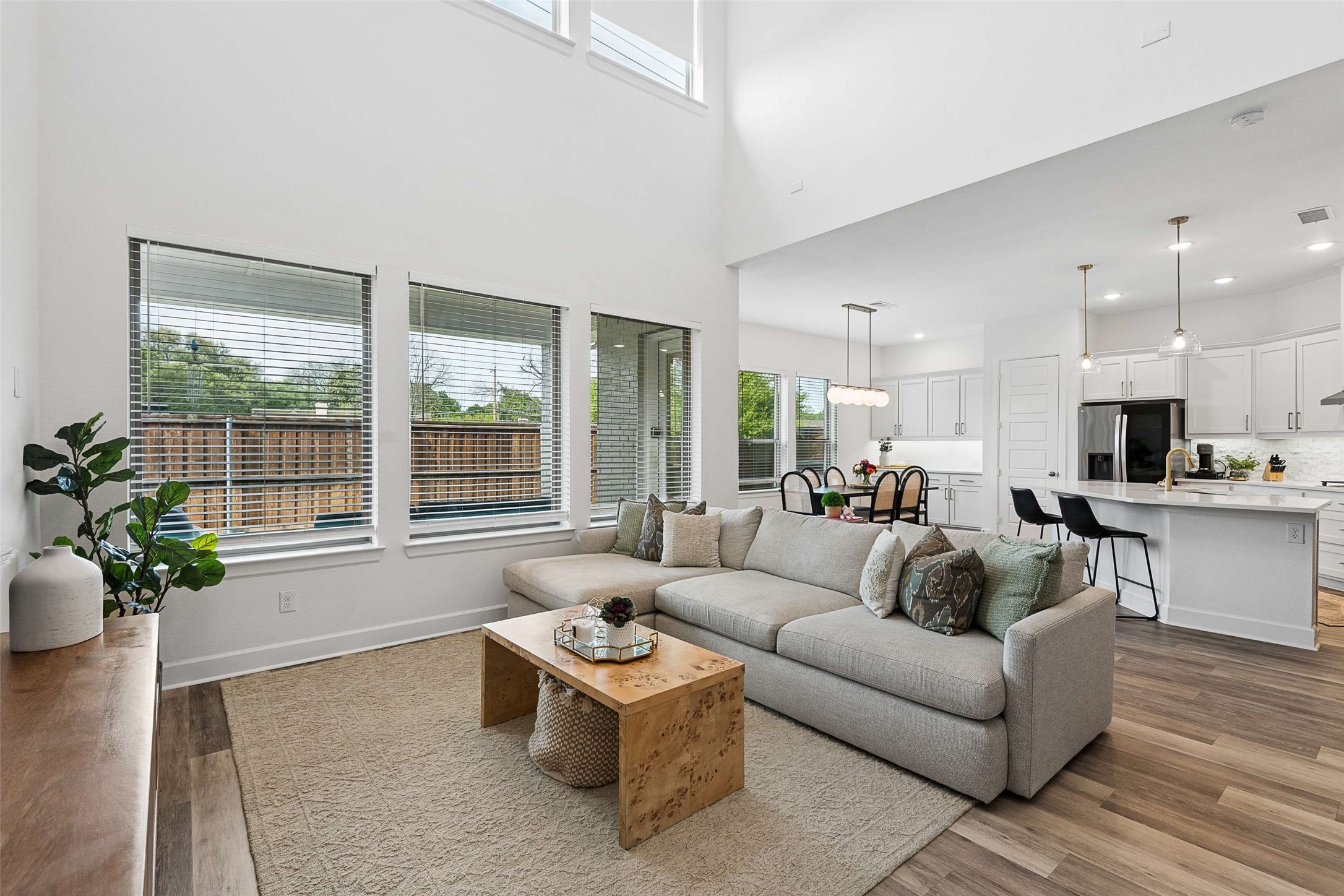 3433 Rosebud Park Lane Dallas TX 75229