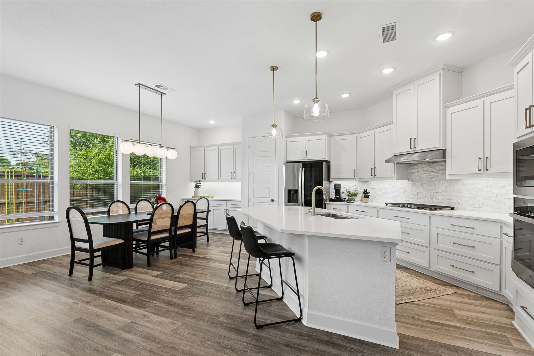 3433 Rosebud Park Lane Dallas TX 75229