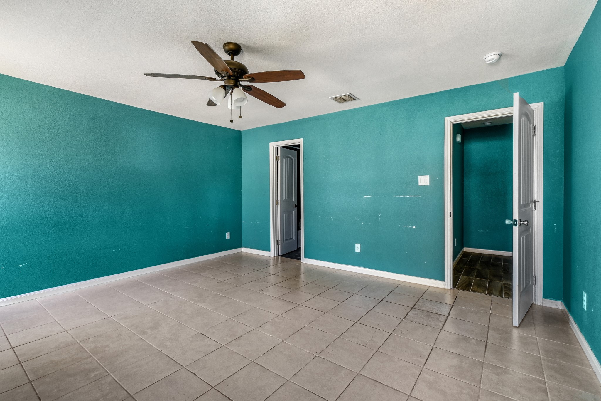 1010 Netherland Drive Seagoville TX 75159