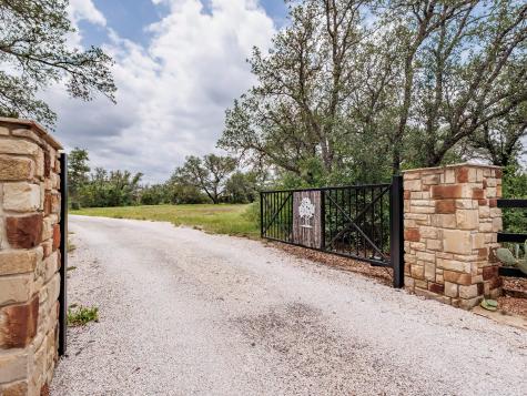 5615 County Road 153 Bangs TX 76823