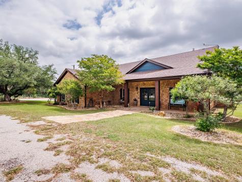 5615 County Road 153 Bangs TX 76823