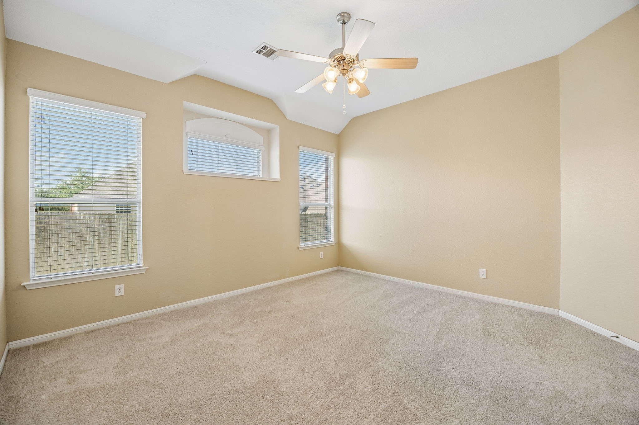 4112 Duncan Way Fort Worth TX 76244
