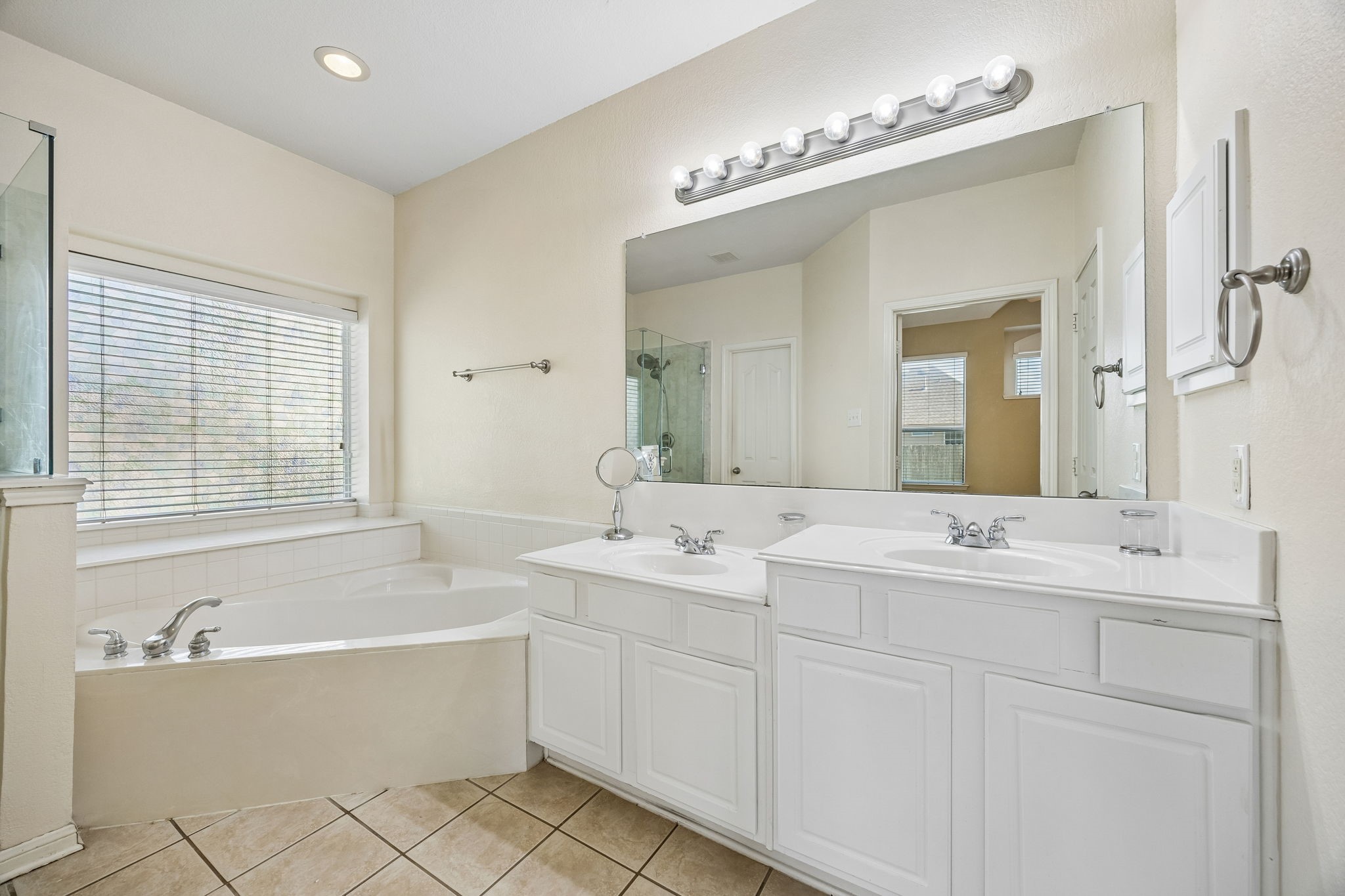 4112 Duncan Way Fort Worth TX 76244