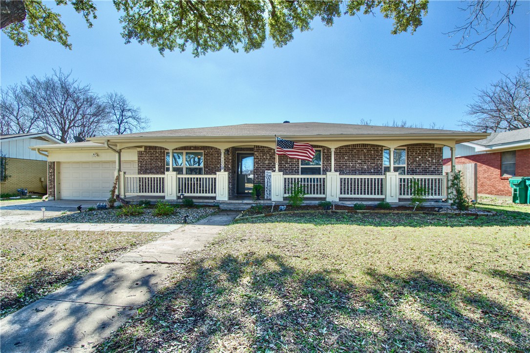 120 Darden Drive Robinson TX 76706