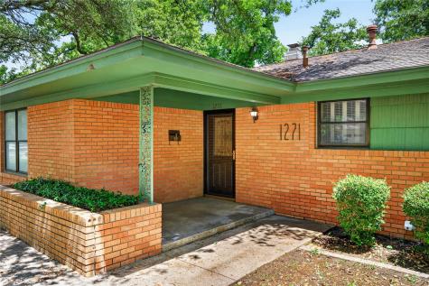 1271 N Wildwood Drive Stephenville TX 76401