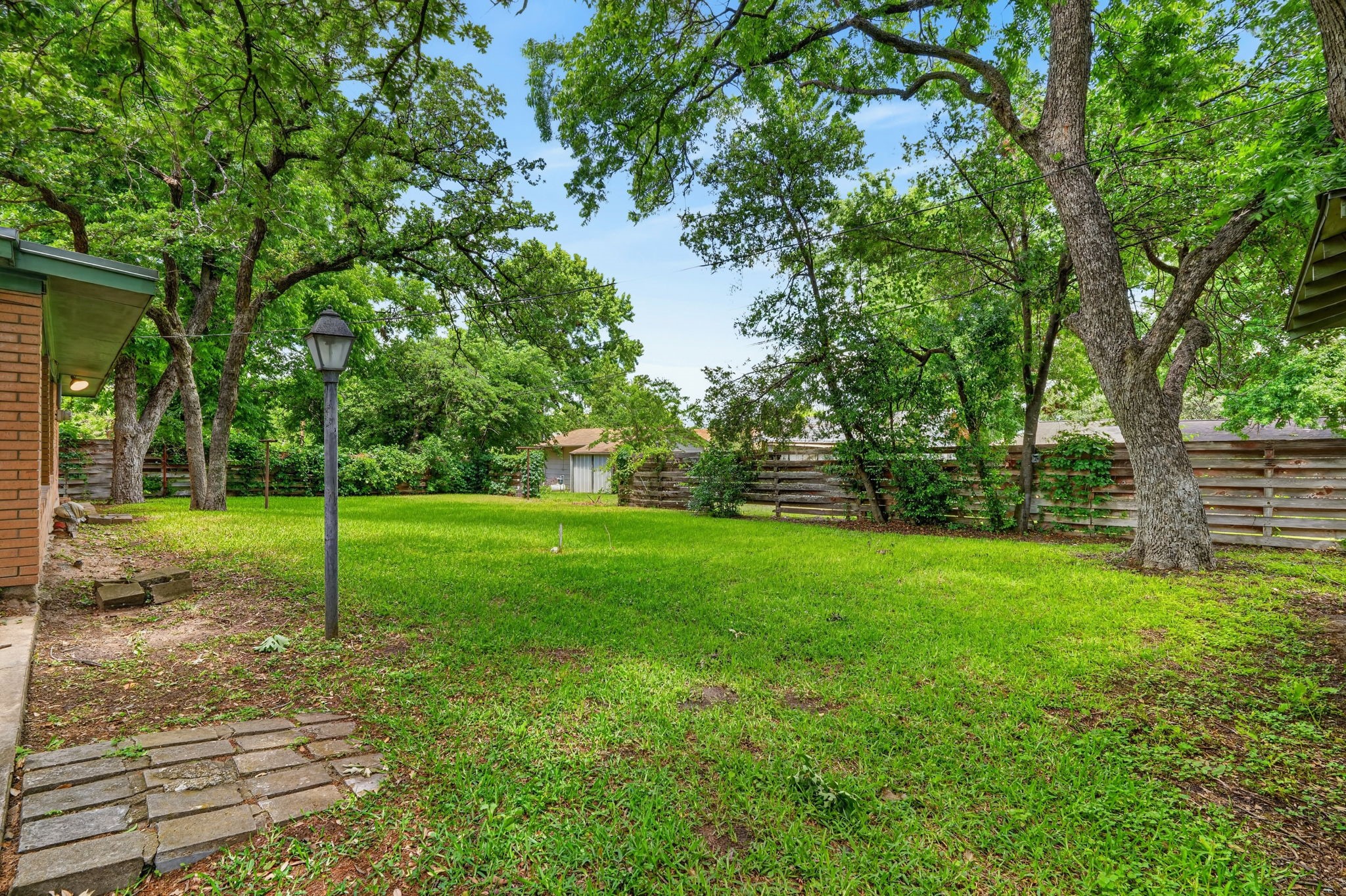 1271 N Wildwood Drive Stephenville TX 76401