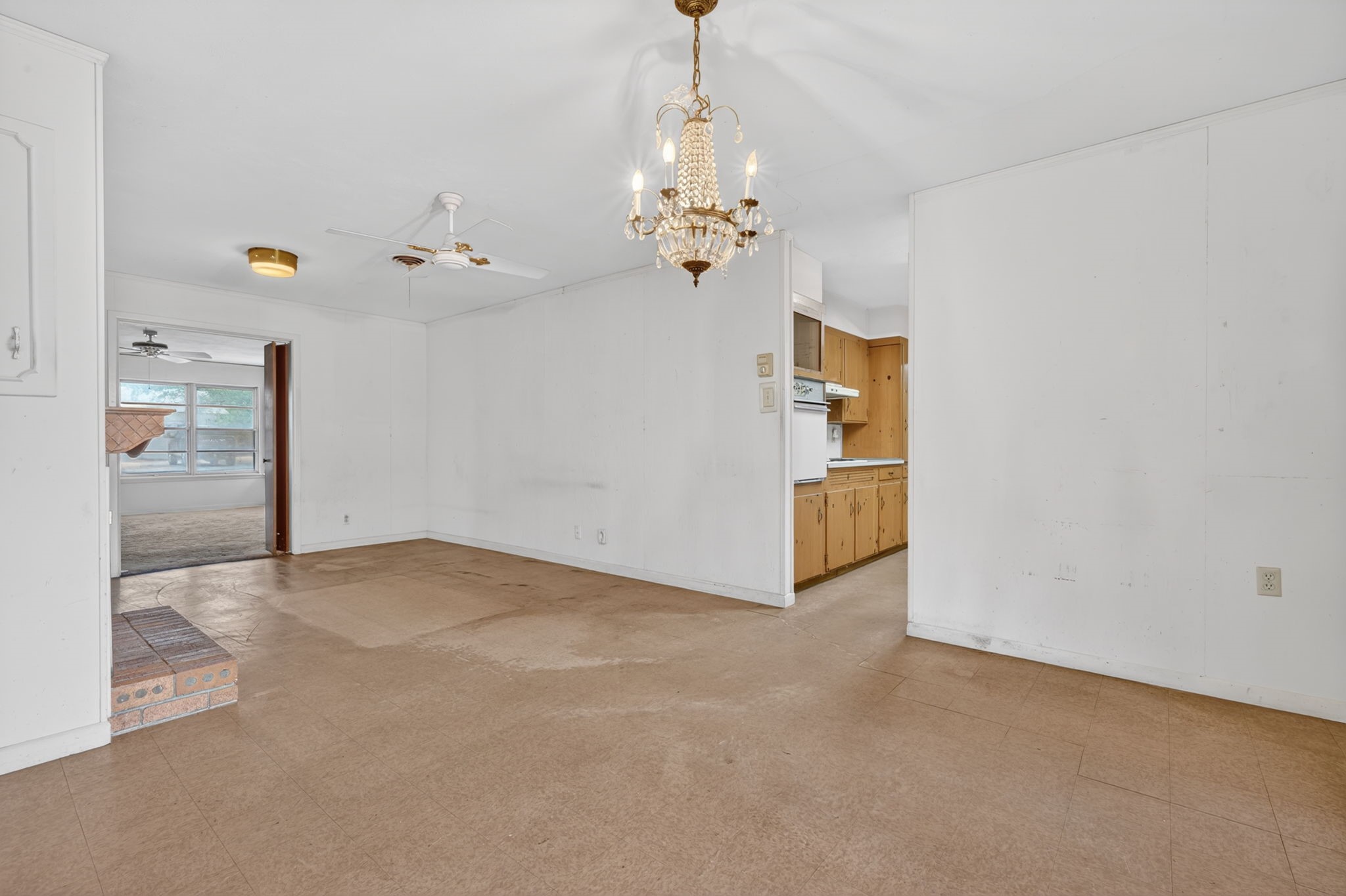 1271 N Wildwood Drive Stephenville TX 76401