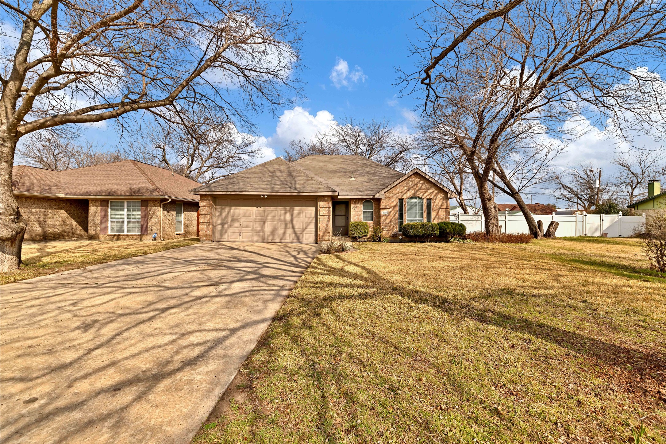 5808 Blackmore Avenue Fort Worth TX 76107
