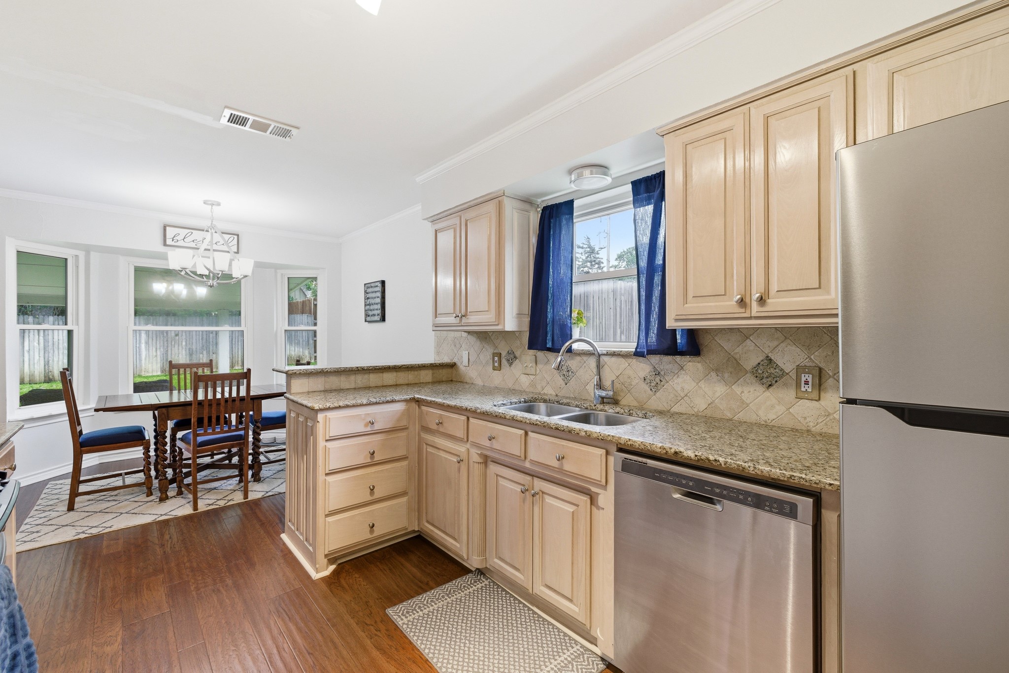 8721 Irongate Drive North Richland Hills TX 76182