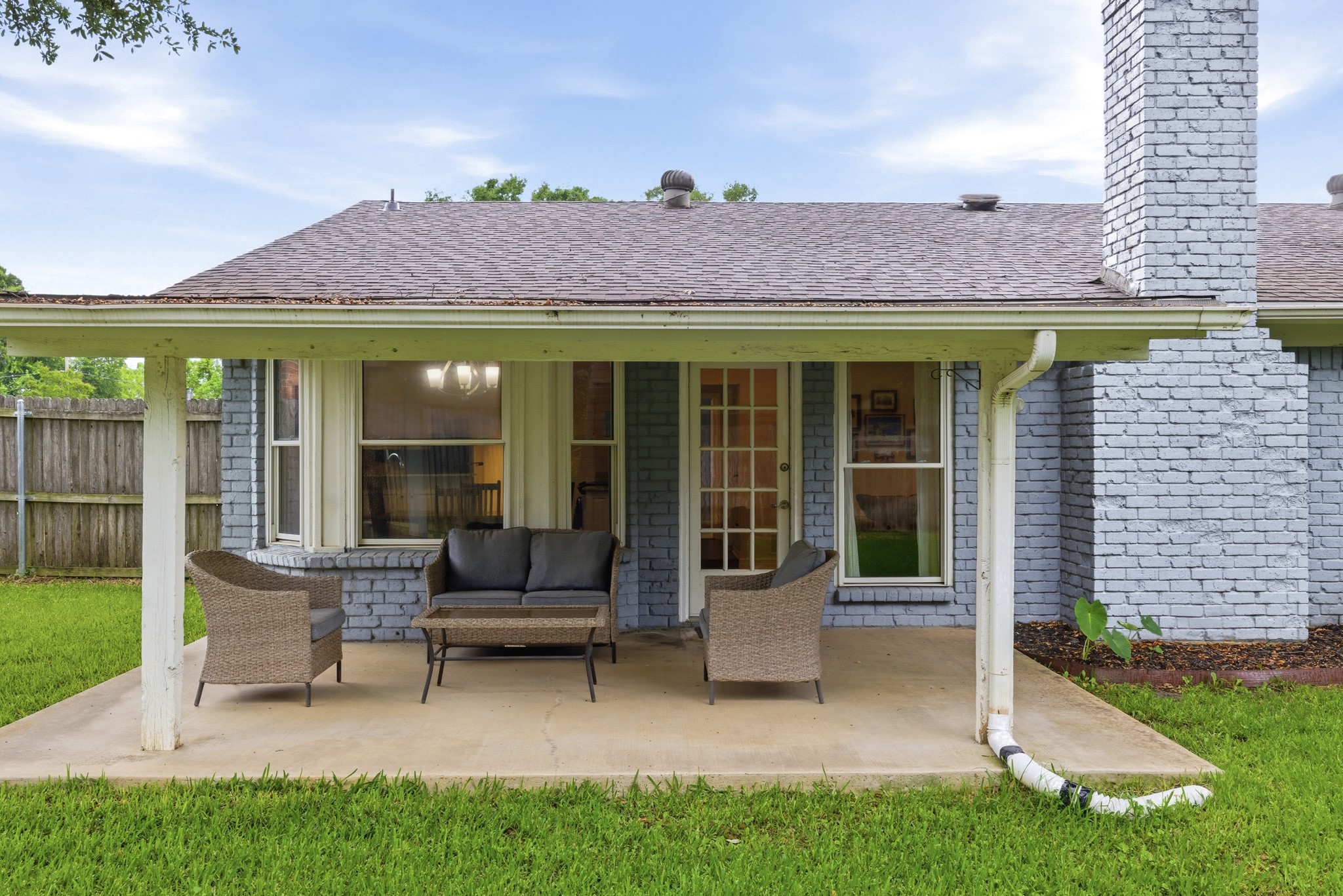 8721 Irongate Drive North Richland Hills TX 76182