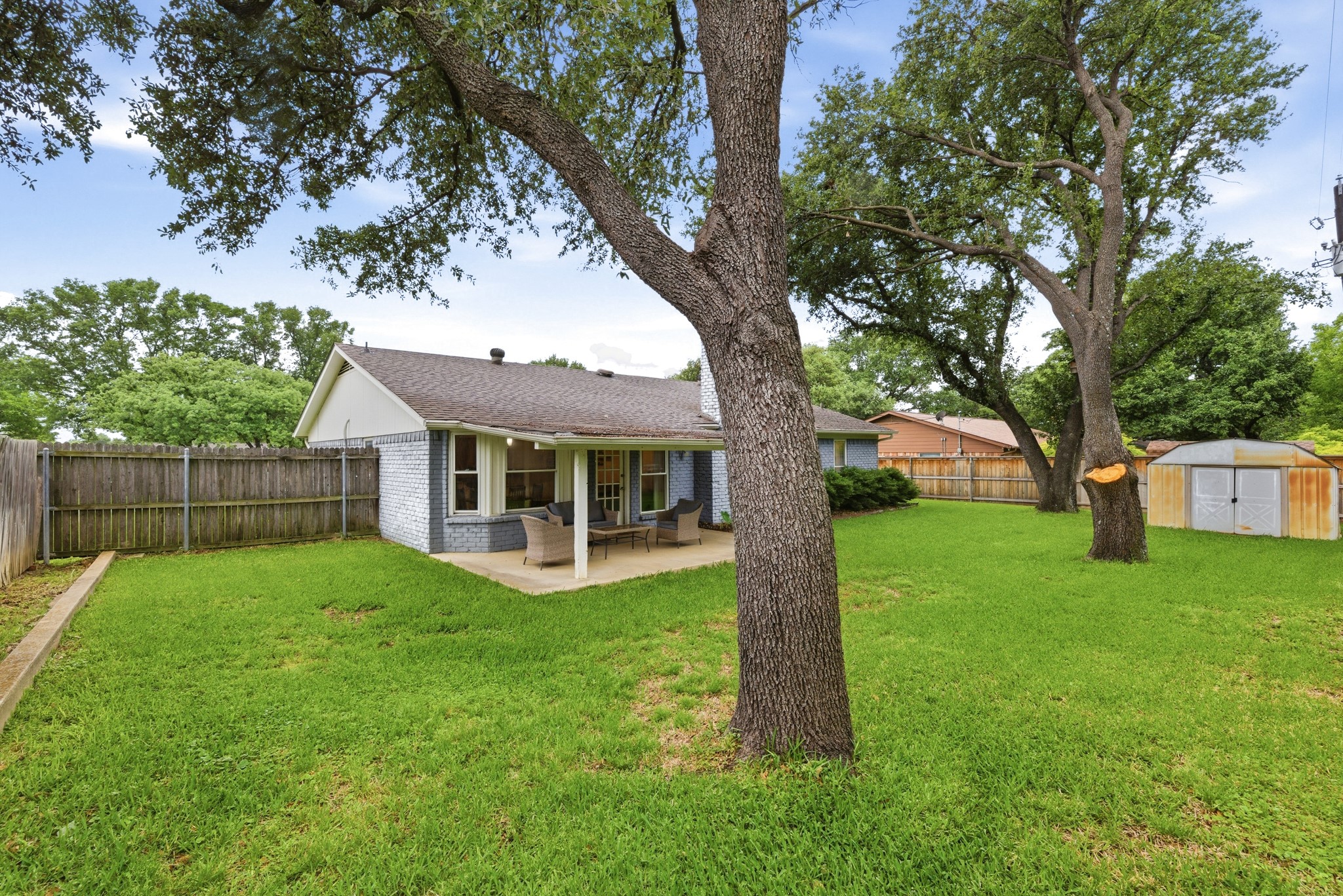 8721 Irongate Drive North Richland Hills TX 76182