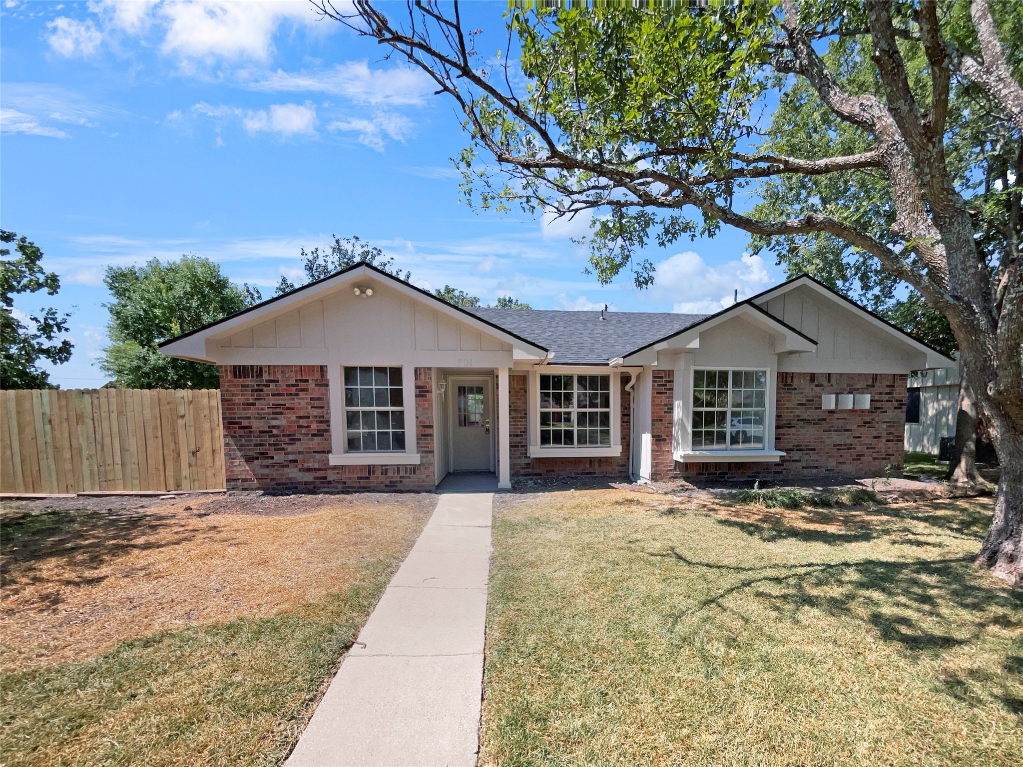 701 Shadybrook Lane Seagoville TX 75159