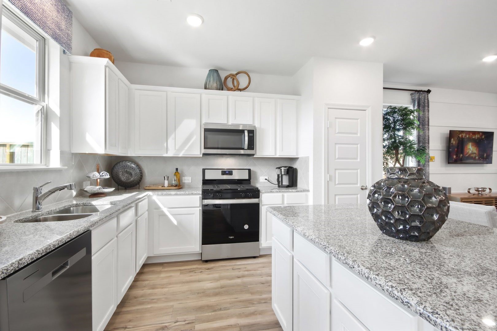 8224 Korat Vista Godley TX 76044