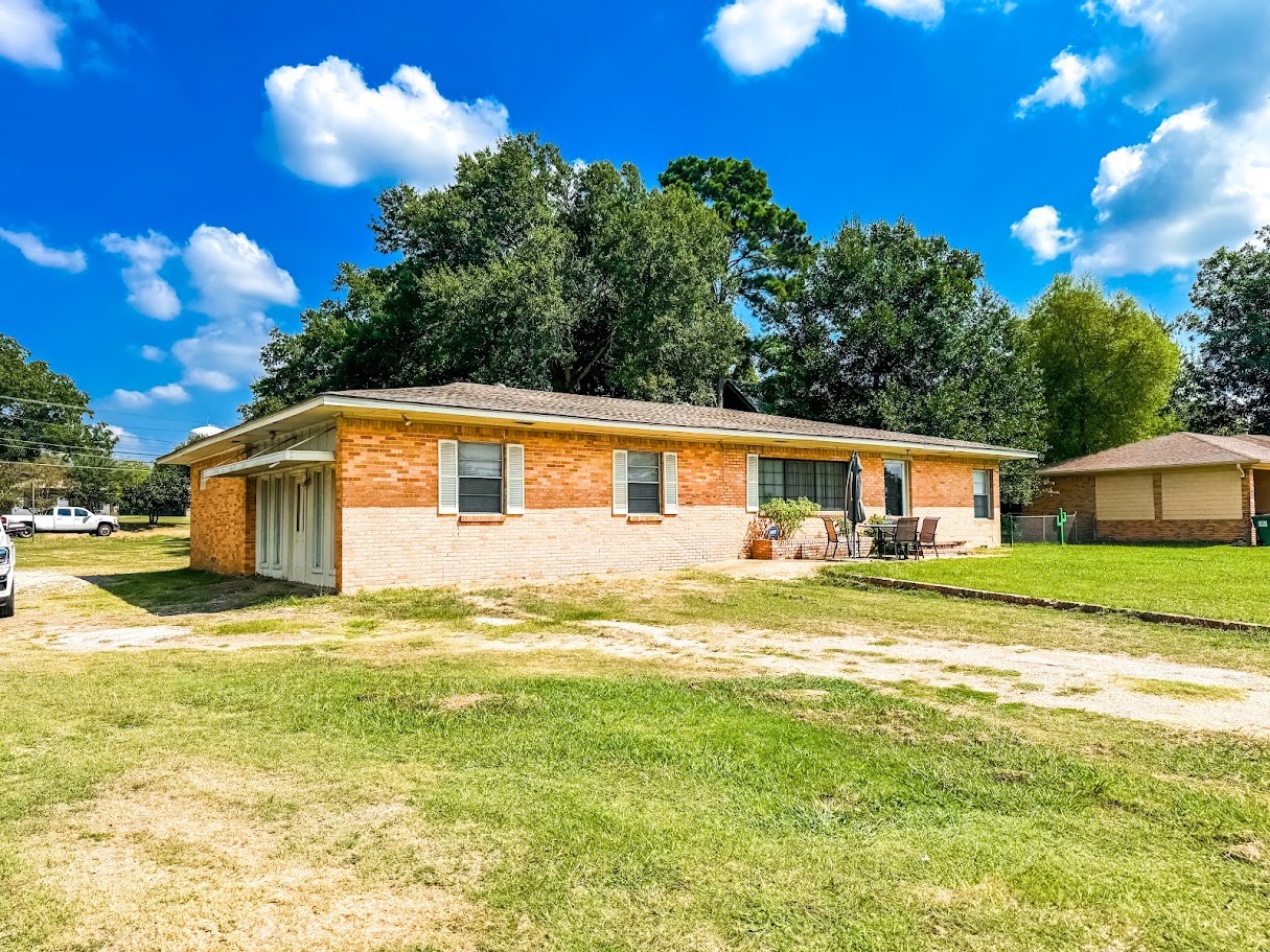 552 E Commerce Street Fairfield TX 75840