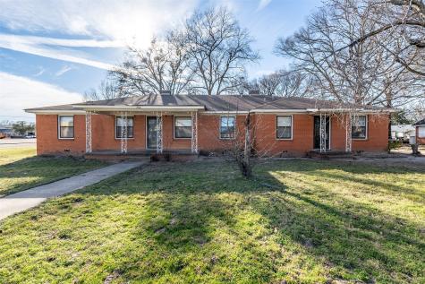 202 N Henry Street Lindale TX 75771