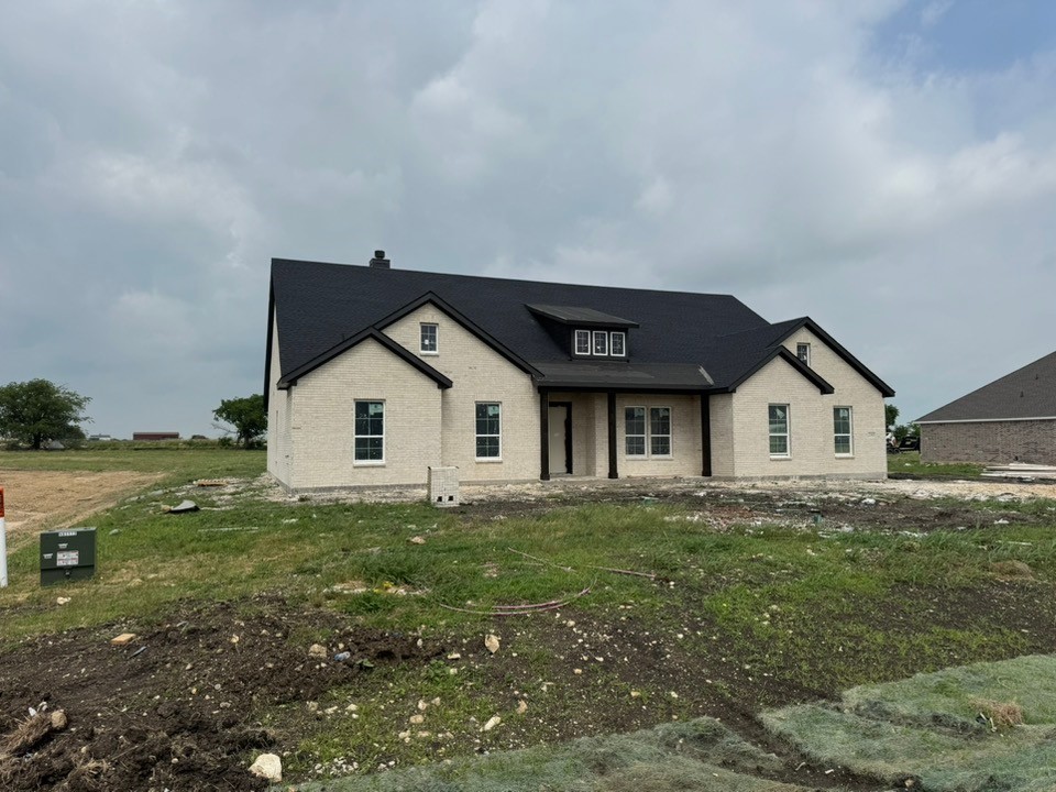 2305 Quartz Street Krum TX 76249