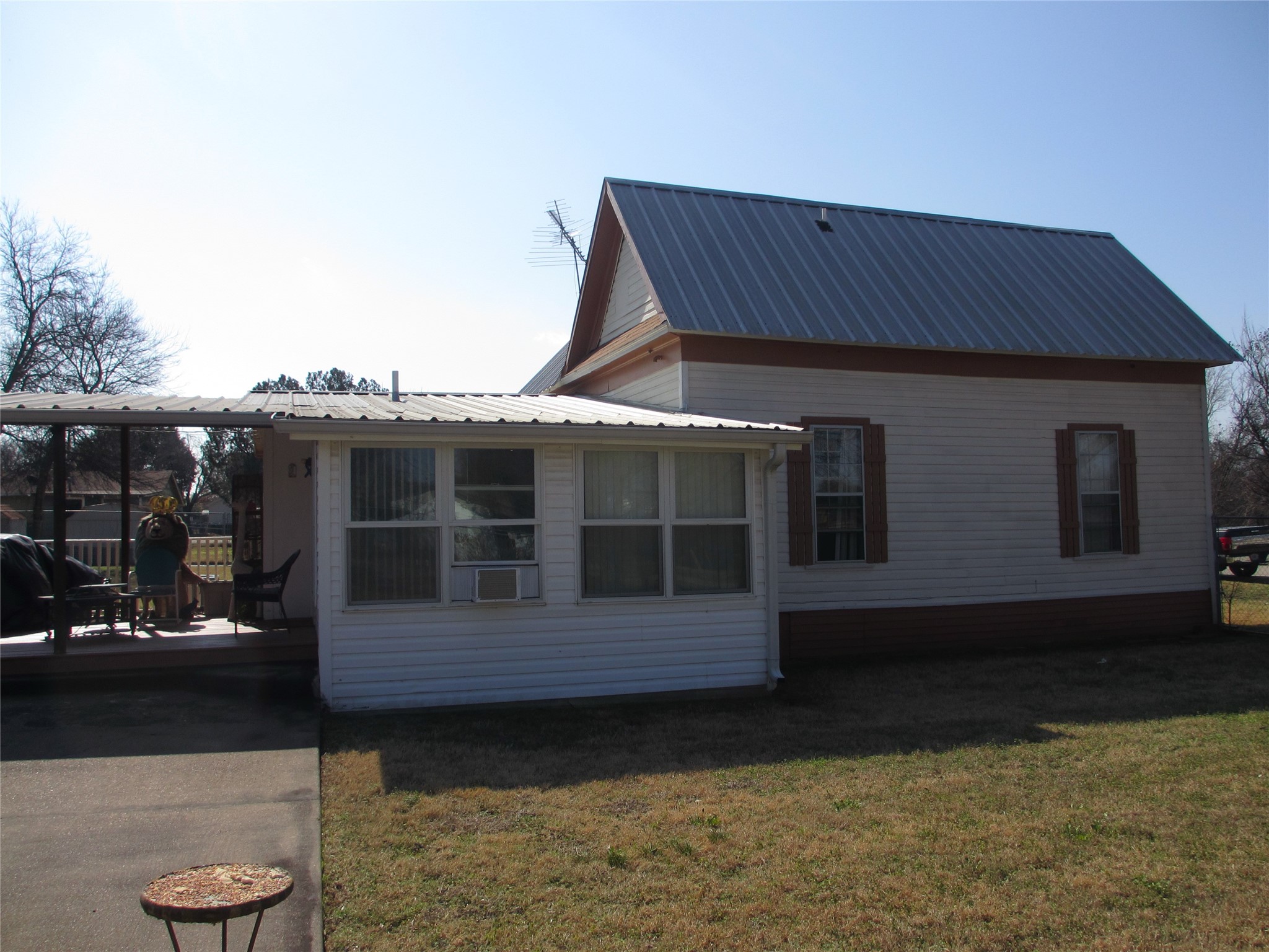 608 N Colorado Street Whitney TX 76692