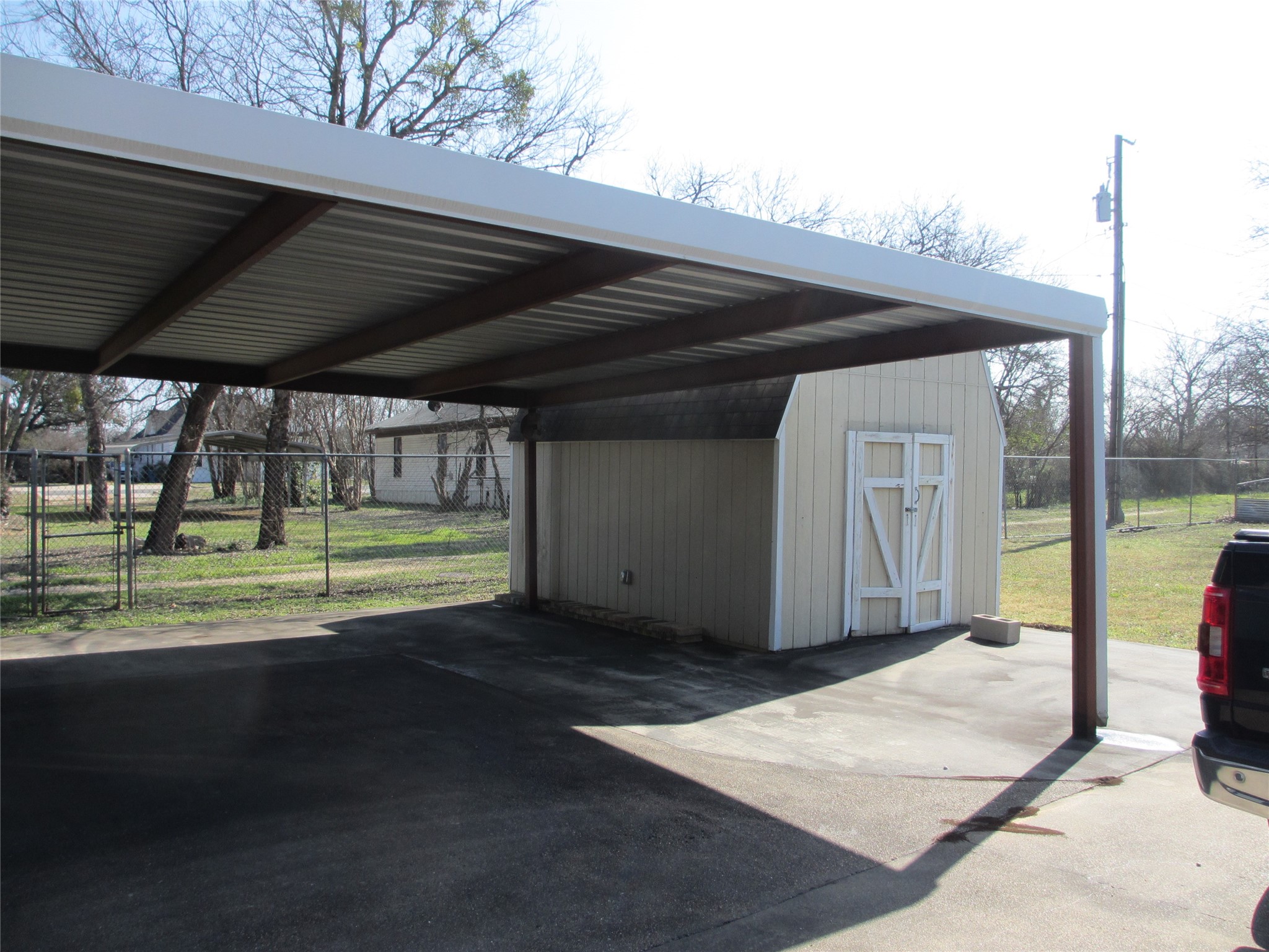 608 N Colorado Street Whitney TX 76692