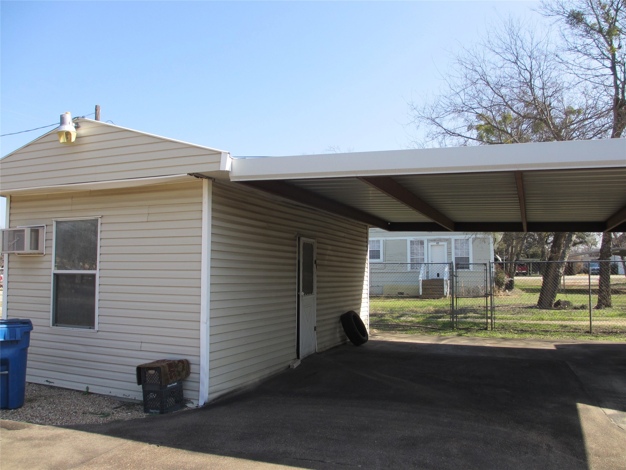 608 N Colorado Street Whitney TX 76692
