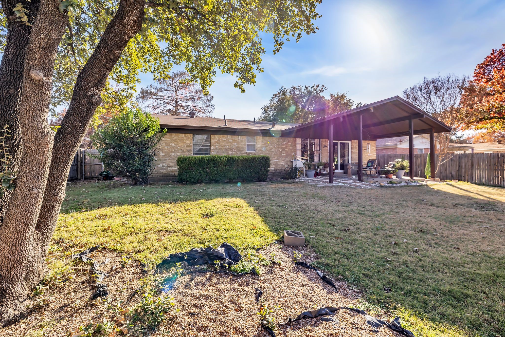 2012 York Drive Edgecliff Village TX 76134