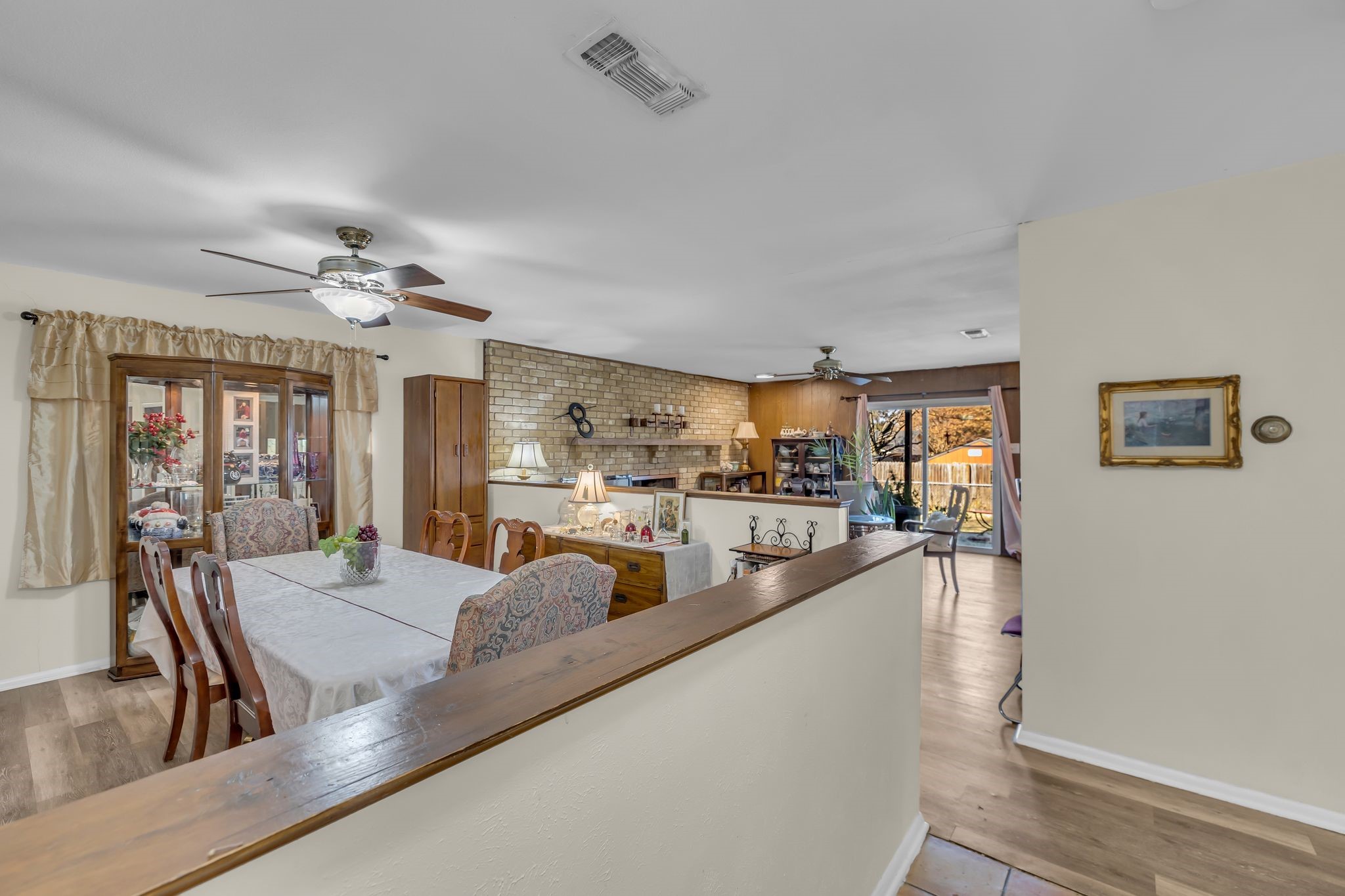 2012 York Drive Edgecliff Village TX 76134